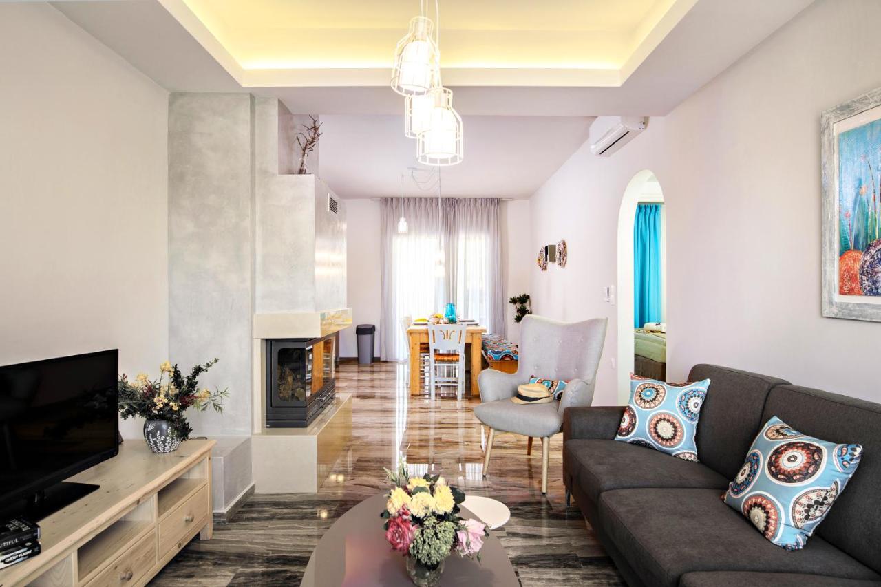 Beachside Apartment In Plakias Centre! Exterior photo